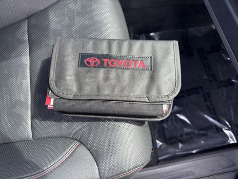 Used 2025 Toyota Tundra TRD Pro AWD/4WD image 35