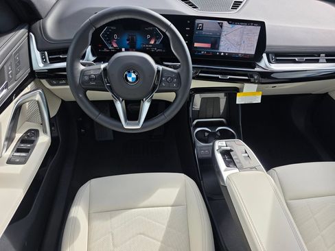 New 2026 BMW X1 xDrive28i w/ Convenience Package AWD/4WD image 11