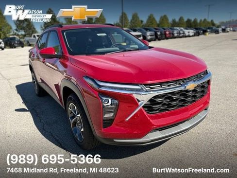 New 2026 Chevrolet Trax LT w/ Driver Confidence Package FWD image 1