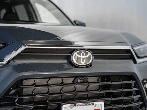 New 2026 Toyota Grand Highlander Limited image 12