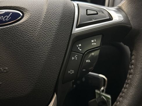 Used 2016 Ford Fusion SE w/ Equipment Group 202A AWD/4WD image 29