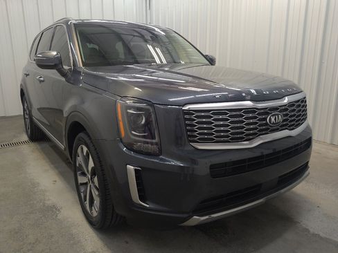 Used 2021 Kia Telluride S AWD/4WD image 13