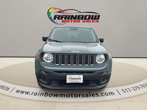 Used 2018 Jeep Renegade Sport w/ Power & Air Group AWD/4WD image 2