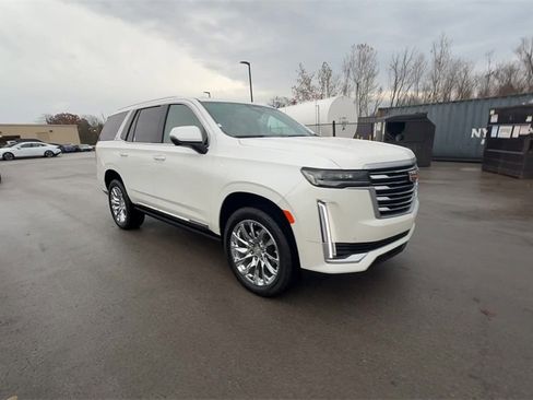 Used 2023 Cadillac Escalade Premium Luxury Platinum w/ Heavy-Duty Trailer Package image 1