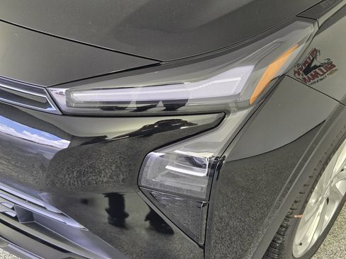 New 2027 Chevrolet Bolt LT w/ Comfort Package FWD image 11