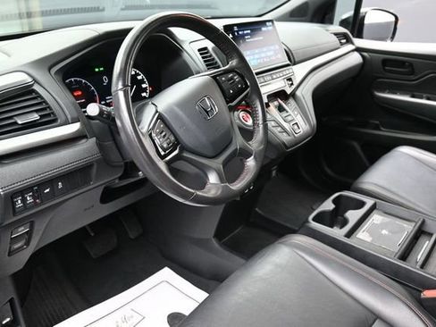 Used 2025 Honda Odyssey Sport-L image 14