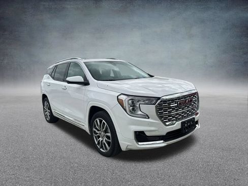 Used 2023 GMC Terrain Denali AWD/4WD image 42