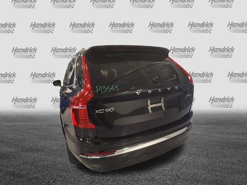 Certified 2025 Volvo XC90 B6 Plus AWD/4WD image 45