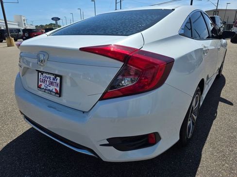 Used 2019 Honda Civic LX image 8