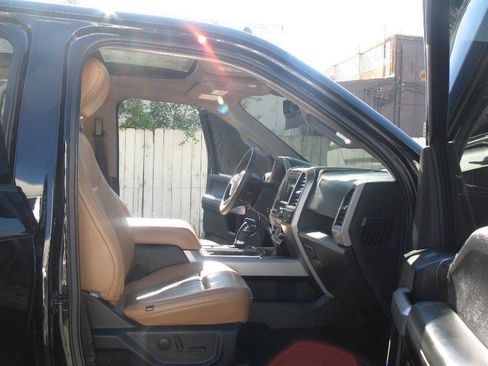 Used 2019 Ford F150 Lariat AWD/4WD image 20