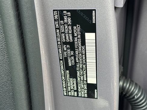 New 2026 Volvo XC40 B5 Plus w/ Climate Package image 28