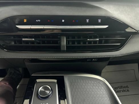 New 2027 Buick Enclave Sport Touring w/ Power Package AWD/4WD image 48