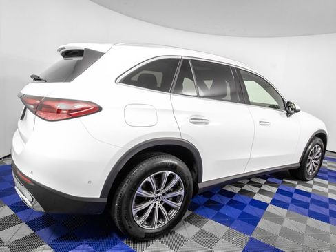 Used 2024 Mercedes-Benz GLC 300 image 5