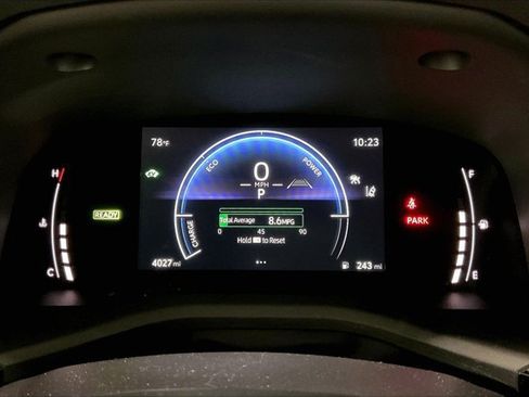 Used 2025 Toyota Camry SE FWD image 20