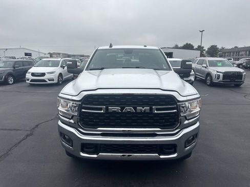 Used 2023 RAM 2500 Big Horn w/ Level 1 Equipment Group image 8