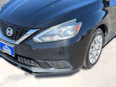 Used 2017 Nissan Sentra SV image 11