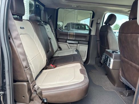 Used 2020 Ford F150 Limited w/ Trailer Tow Package image 9