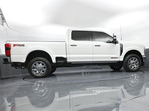 Certified 2024 Ford F250 King Ranch w/ Chrome Package AWD/4WD image 44