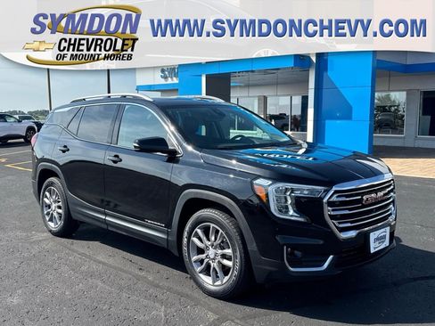 Used 2024 GMC Terrain SLT w/ Tech Package AWD/4WD image 1
