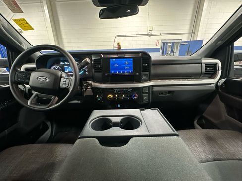 Used 2025 Ford F250 XLT w/ Snow Plow Prep Package AWD/4WD image 26