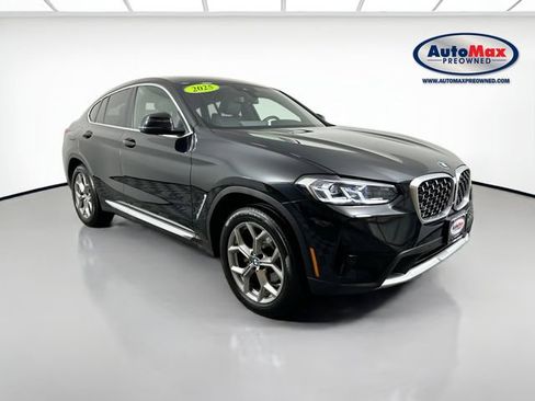 Used 2025 BMW X4 xDrive30i w/ Premium Package image 1