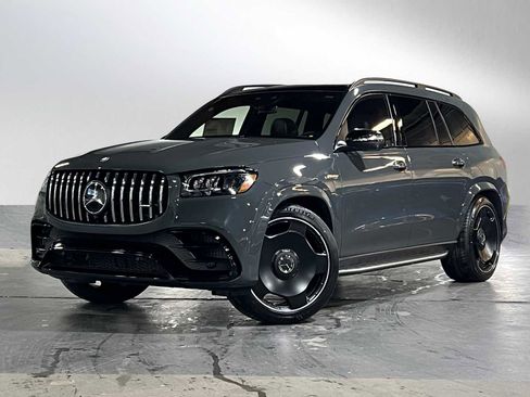 New 2025 Mercedes-Benz GLS 63 AMG 4MATIC image 3