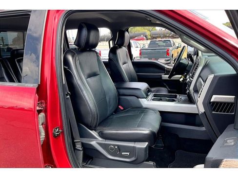 Used 2017 Ford F250 Lariat w/ Lariat Value Package AWD/4WD image 8