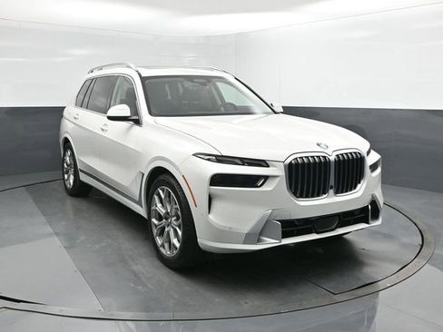 New 2026 BMW X7 xDrive40i AWD/4WD image 22