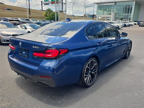 Used 2023 BMW 530i w/ M Sport Package RWD image 3