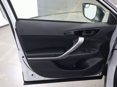 Used 2024 Mitsubishi Eclipse Cross Ralliart AWD/4WD image 13