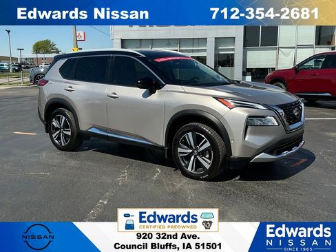 Used 2023 Nissan Rogue Platinum w/ Platinum Premium Package AWD/4WD image 1