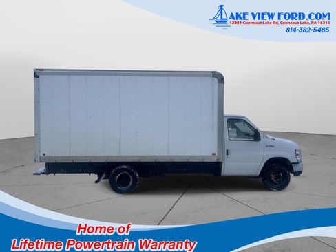 Used 2017 Ford E-350 and Econoline 350 Super Duty w/ Power Windows & Locks Group image 2