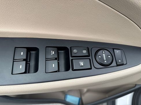 Used 2018 Hyundai Tucson Value w/ Cargo Package AWD/4WD image 13