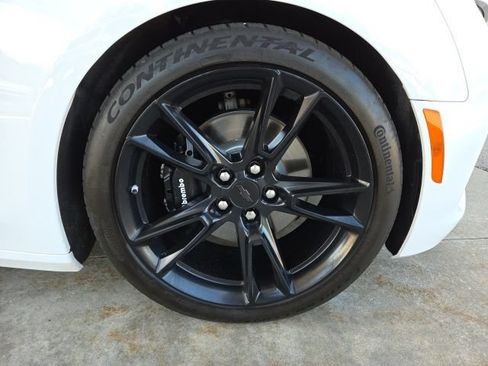 Used 2019 Chevrolet Camaro SS RWD image 58