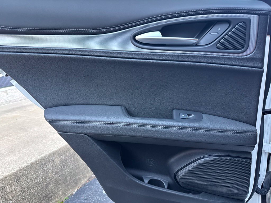 New 2026 Alfa Romeo Stelvio Sprint AWD/4WD image 43