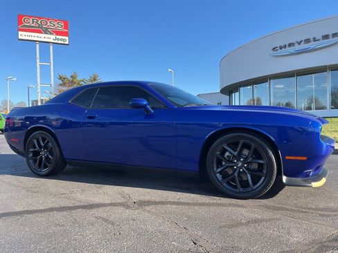 Used 2022 Dodge Challenger R/T w/ Blacktop Package image 49