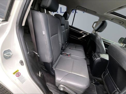 Used 2017 Lexus GX 460 w/ Navigation Package AWD/4WD image 25