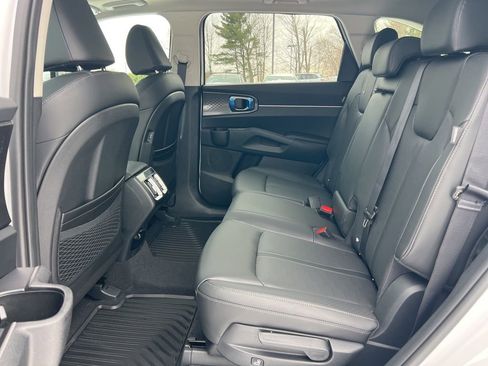 New 2026 Kia Sorento S w/ S Panoramic Sunroof Package AWD/4WD image 14