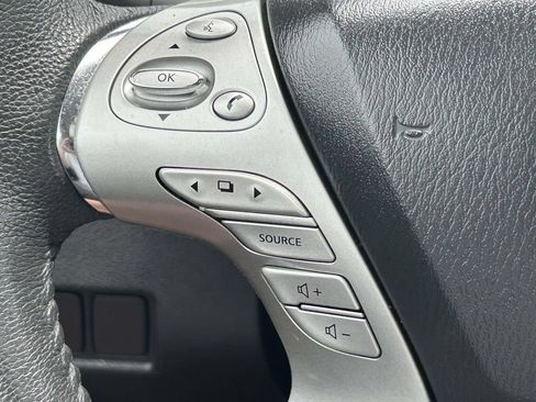 Used 2015 Nissan Murano SL w/ SL Technology Package FWD image 24