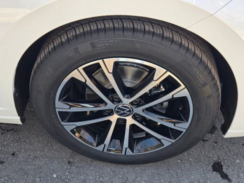 New 2026 Volkswagen Jetta Sport image 9