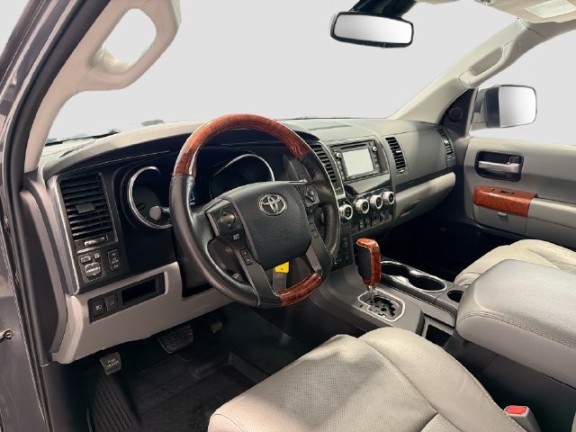Certified 2019 Toyota Sequoia Platinum AWD/4WD image 8