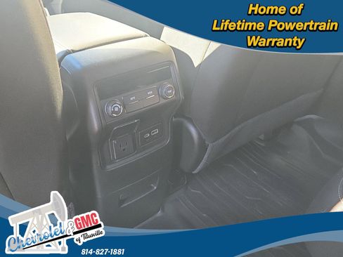 Used 2023 GMC Acadia SLE w/ Driver Convenience Package image 15