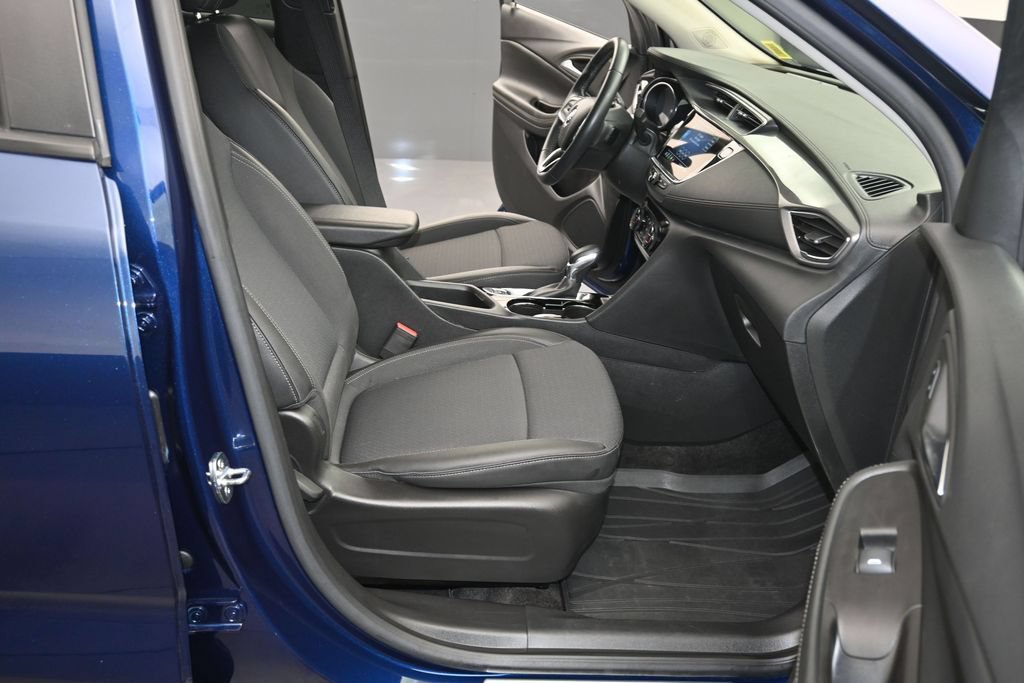 Certified 2023 Buick Encore GX Select FWD image 11
