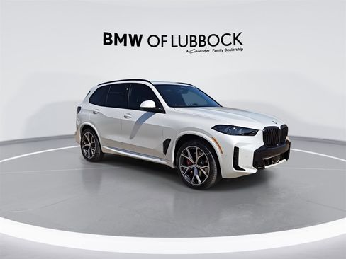 Used 2026 BMW X5 xDrive40i w/ M Sport Package image 2