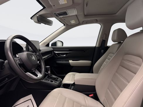 Used 2024 Honda CR-V EX-L image 8