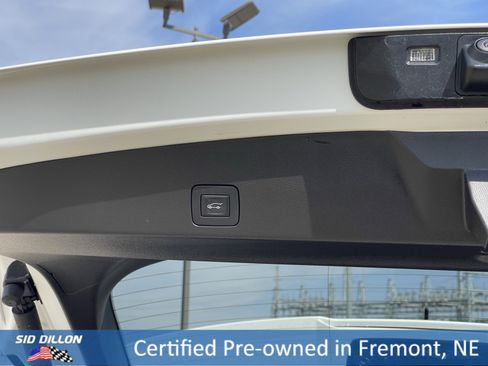 Certified 2025 Buick Encore GX Avenir w/ Avenir Technology Package image 14