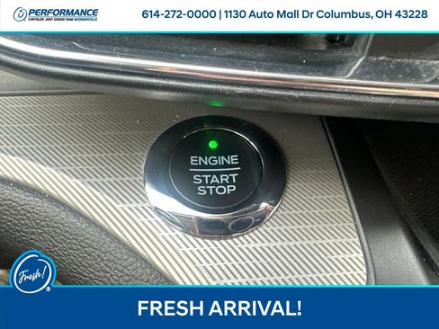Used 2020 Ford Explorer XLT w/ Equipment Group 202A AWD/4WD image 19