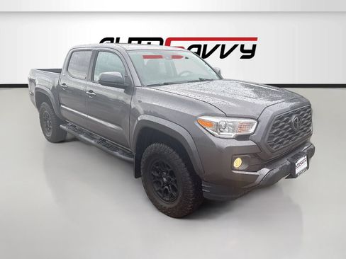 Used 2020 Toyota Tacoma SR5 RWD image 1
