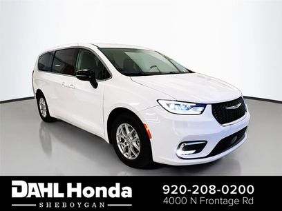 Used 2024 Chrysler Pacifica Touring-L