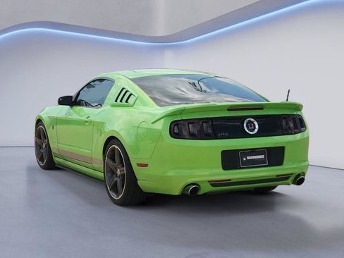 Used 2014 Ford Mustang Premium RWD image 8